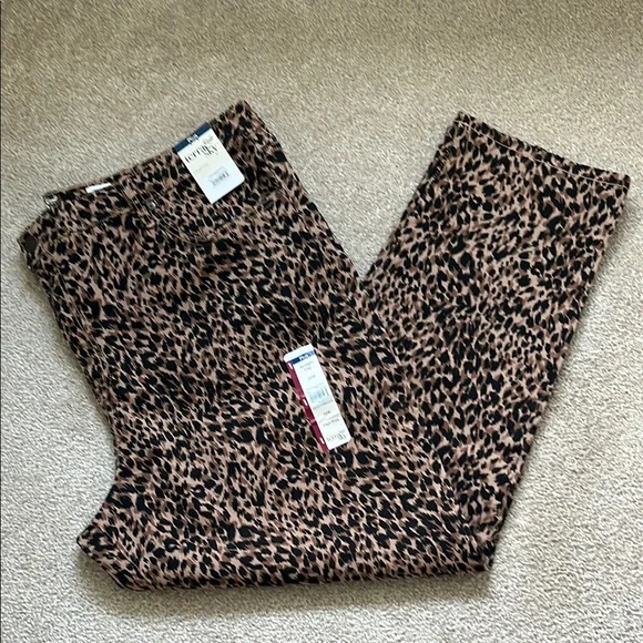 Terra & Sky Stretch Denim Animal Print Pants NWT Plus 22W - Picture 1 of 10